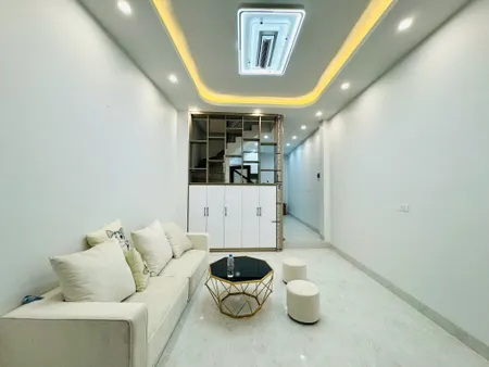 Bán nhà đường Khương Trung, Thanh Xuân, nhà đẹp 3 mặt thoáng, 8 phòng ngủ, vừa ở vừa cho thuê