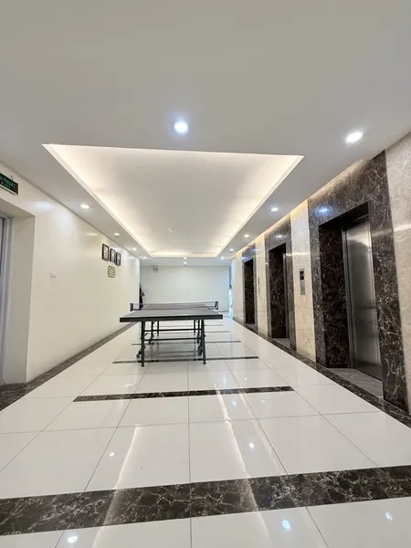 Bán nhà 120m² ngang 10m giá 10.1 tỷ Phường Bạch Mai