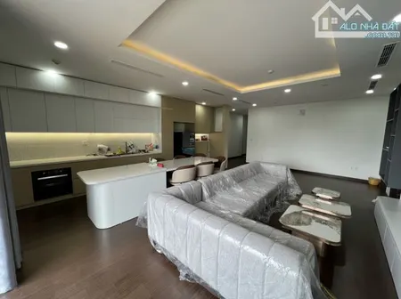 Em có quỹ căn 3pn tại Discovery - 302 Cầu Giấy cần cho thuê nhà đẹp - giá mềm