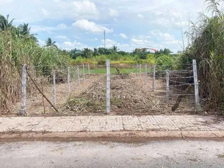 Bán đất 109m² ngang 5m giá 890 triệu gần hương lộ Trường An, Phường Long Châu