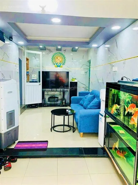 Bán nhà 2 tầng tttp nha trang, hẻm thống nhất (cách biển trần phú 700m) giá 2 tỷ 250tr
