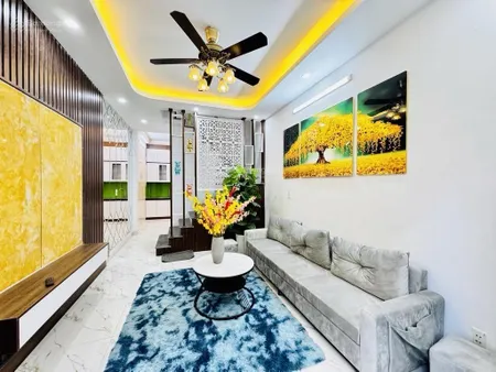 Ngõ đẹp nhất nhì phố thạch bàn 40m x 6 tầng 6.x tỷ có tl ngõ thông, ô tô đỗ cổng, full nội thất