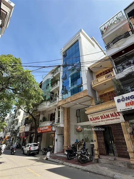 Nhà mặt phố 103m2 x 9 tầng, thang máy, đầy đủ giấy tờ phòng cháy chữa cháy nhỉnh 57 tỷ