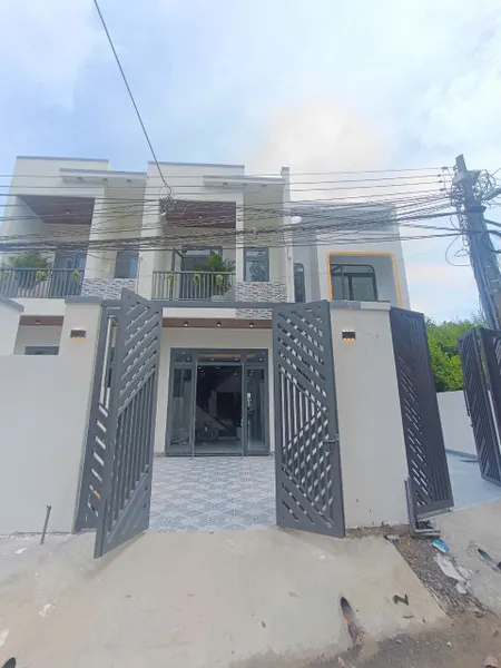 NHÀ LẦU NẰM NGAY TRUNG TÂM GIÁ CHỈ TỪ 550 TRIỆU √