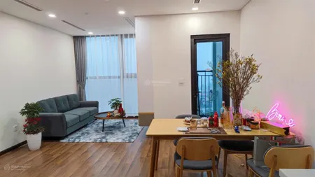 Bán ccch 2pn1wc 54m2 mipec rubik360, xuân thủy, ban công nam. view nội khu, nội thất cơ bản.