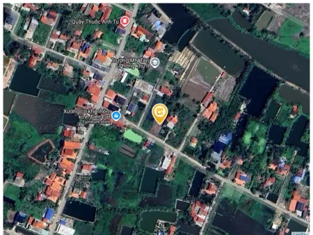 Còn 1 lô duy nhất  đường trục thôn Kính Trực Tân Phong đang làm nông thôn mới