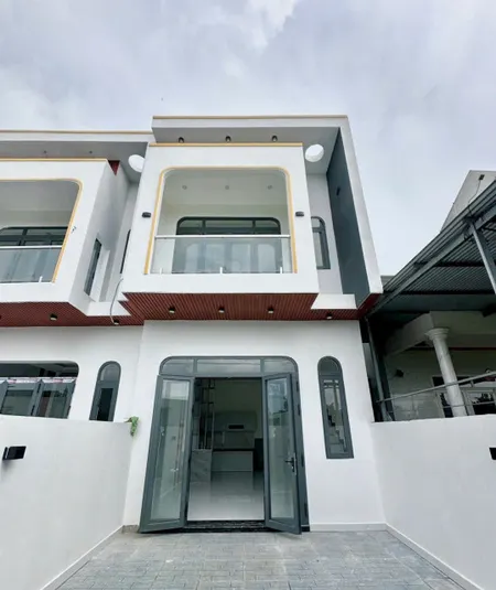 NHÀ LẦU MỚI HOÀN THIỆN CẠNH BỬU LONG FULL GIÁ CHỈ 1 TỶ 990TR( KHÔNG PHÁT SINH )