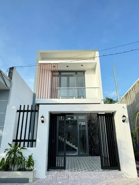 SỞ HỮU CĂN NHÀ DIỆN TÍCH SỬ DỤNG ĐẾN 180M2 GIÁ CHỈ 2 TỶ 150 √