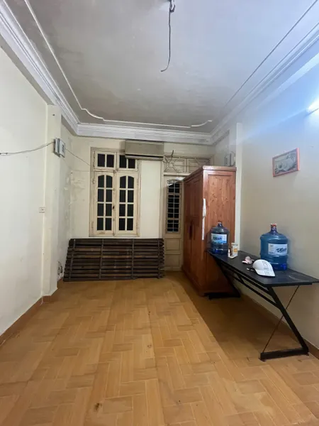 Cho thuê nhà nguyên căn 5 tầng,4 ngủ,3 WC số 45A/51/92 Linh Quang, P Văn Chương, HN