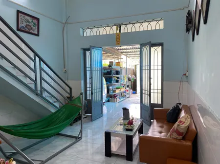 BÁN NHÀ GÁC LỬNG – SỔ RIÊNG THỔ CƯ. 200m2. Chỉ 2Tỷ4. Ô Tô