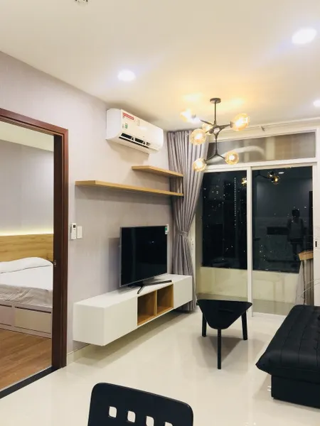 Hàng hiếm căn hộ cao cấp Grand Riverside 50m2 Bến Vân Đồn TP.HCM