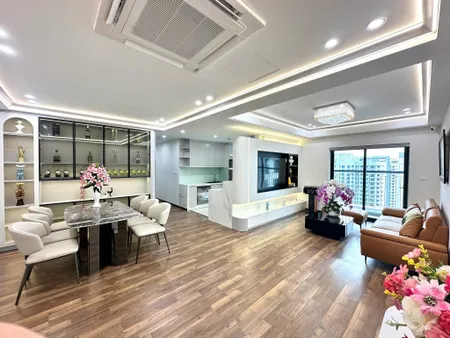 💥💥CT1 Mễ Trì Hạ 98m2, 3PN Nội thất mới tinh, View phố, 8.25 tỷ Nam Từ Liêm