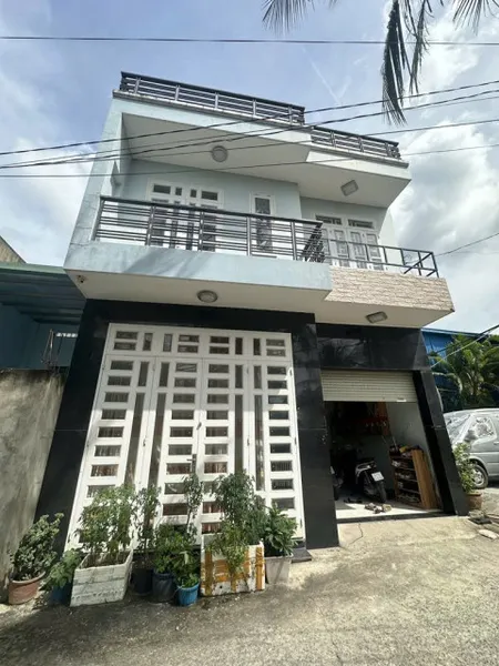 ⭐️ Nhà Vuông SHR 2 tầng HXH né 109m2 – Thạnh Xuân 52 Quận 12