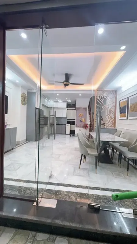 BÁN NHÀ PHỐ TRẦN QUỐC VƯỢNG – CẦU GIẤY – 44m² – 6 TẦNG – MT 5M – GIÁ 10.5 TỶ