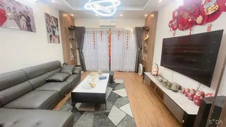 BÁN NHÀ PHỐ DƯƠNG QUẢNG HÀM – CẦU GIẤY – 39M² – 5 TẦNG – MT 4M – GIÁ 11.3 TỶ