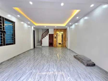 BÁN NHÀ ĐỘI NHÂN, BA ĐÌNH - 45M² x 7T THANG MÁY - MT 4.4M - VỈA HÈ Ô TÔ TRÁNH - KINH DOANH - GIÁ 17.5 TỶ