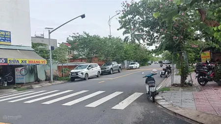 Bán đất mặt tiền ngang gần 12m, cạnh gs14, võ thị sáu, gần bigc go dĩ an, chỉ hơn 9 tỷ