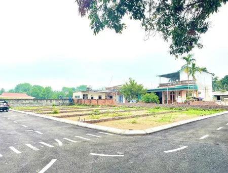 Chính chủ bán đất đẹp hiếm có tại phú cát, 100m2, mặt tiền 5m, giá 3.4 tỷ, đường liên xã, view hồ