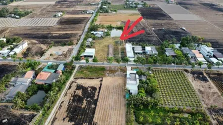 Chỉ 1.55 tỷ sở hữu lô đất mặt tiền thổ cư cực đẹp, nền san lấp, tiện kinh doanh buôn bán