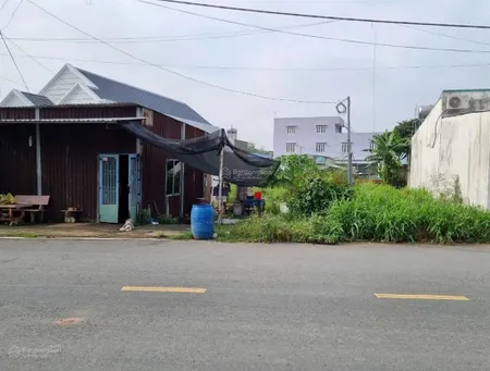 Đất vị thế đẹp rộng 215m2 ngay mặt tiền đường nguyễn kim cương, cạnh chợ chiều tân thạnh đông, shr