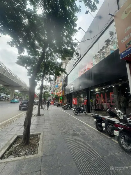 Bán đất phân lô cầu diễn, phú kiều dt 48mx4mmt giá 11 tỷ, ô tô tránh, 2 thoáng, an sinh tốt.