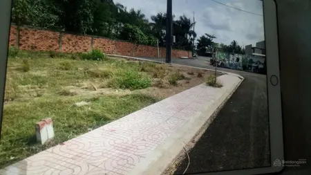 Bán lô đất thổ cư mặt tiền nhựa ngay đường 830 cần đước