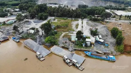 5525m2 đất mặt tiền vĩnh cửu, mặt sau giáp sông đồng nai. có sẵn giấy phép kinh doanh cảng nội địa
