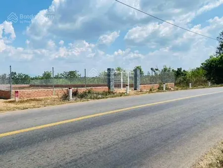 Bán lô đất 1095m2 full thổ cư nằm trên mặt tiền đường 101 nam lộ, la ngà, đồng nai