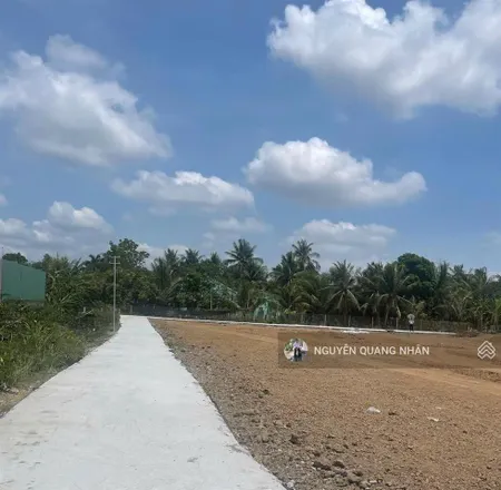 Cơ hội đầu tư nền đất 145m2/350 triệu, shr, đất ngay mt đ.ql50, xã tân trung, gò công, tiền giang