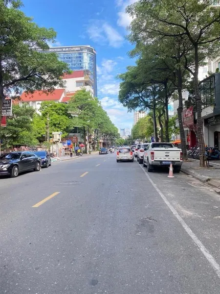 Bán mảnh đất lê quang đạo 77m2 mt 8m đường vào 3.5m lô góc giá 17 tỷ có thương lượng