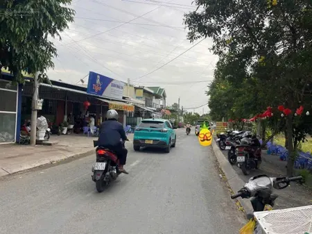 Bán nền 10x30m mặt tiền nguyễn văn nhâm, thanh phú, bến lức