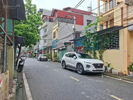 Đất vuông đẹp ô tô vào nhà, ngõ thông gần trục đường 17m. 99m2. mt 4,5m. chào 6.8 tỷ