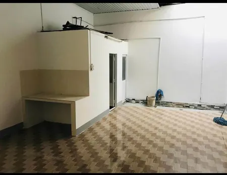 NHÀ CẤP 4 KHU PHỐ CỔ QUANG TRUNG - CÁCH CHỢ CHỈ 500M - HẺM ÔTÔ THÔNG TỨ HƯỚNG