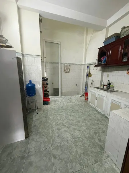 BÁN NHÀ 4 TẦNG, CĂN MT ĐƯỜNG ĐỊNH CƯ, P. NHA TRANG Diện tích: 50m2 Giá bán: 6 tỷ lh e Trinh  Số chứng chỉ: đang đợi cấp chứng chỉ mới , số chứng nhận: MG 25- 625