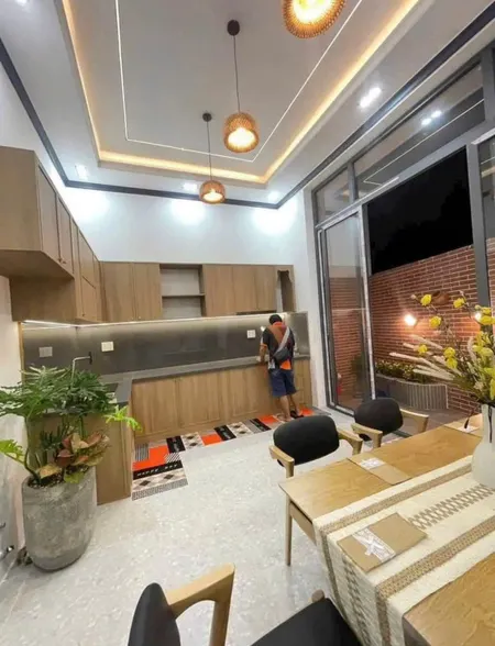 NHÀ MỚI 99M², SHR, MẶT TIỀN RỘNG, KINH DOANH THUẬN TIỆN, 2.3 TỶ.