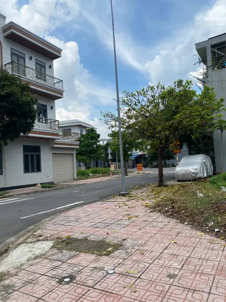 GIÁ 1TỶ2 SỞ HỮU LÔ NGAY TRUNG TÂM HÀNH CHÍNH ĐỒNG NAI - LIỀN KỀ SÂN BAY LONG THÀNH - SHR!!