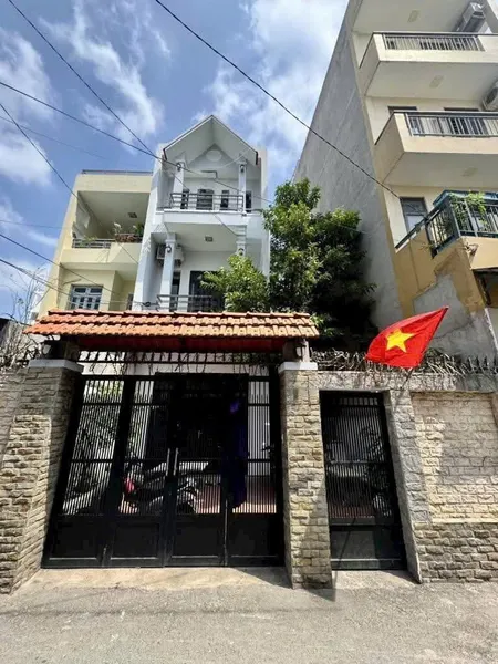 Bán nhà HXH Cộng Hòa, phường 13, Tân Bình (4,5x18) 5 tầng hơn 13 tỷ