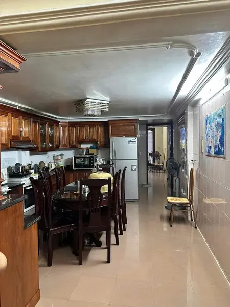 Bán nhà 4 tầng mặt phố lớn Quang Trung, 80m2, 2 mặt phố 4m có vỉa hè rộng, KD sầm uất, giá 42.5 tỷ