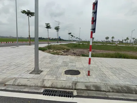 Bán gấp căn Góc view Kênh xã Tân Thanh Ninh Bình (Hà Nam cũ) giá mềm