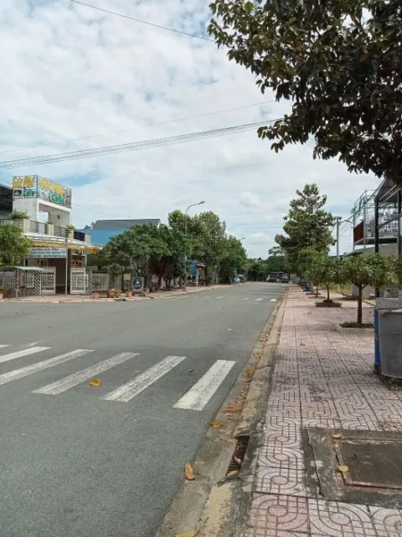 SANG NHƯỢNG MẢNH ĐẤT ĐẮC ĐỊA