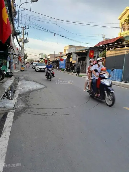 Mặt tiền đ. trịnh thị miếng, đất 2 mặt tiền trước sau sau, gần chợ ngã ba bầu (chợ bắp)