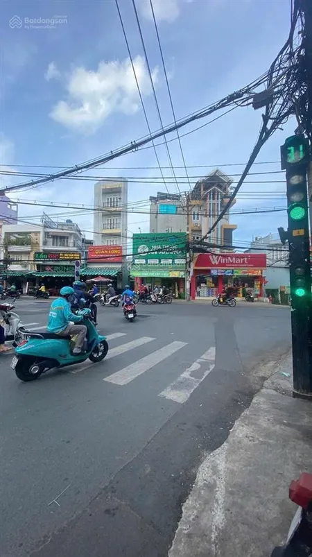 Bán đất lớn mặt tiền đường nguyên hồng p11 bình thạnh tiện xây cao tầng