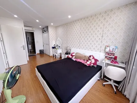 Bán nhà 88m² ngang 3m giá 5.8 tỷ Phường Vĩnh Hưng
