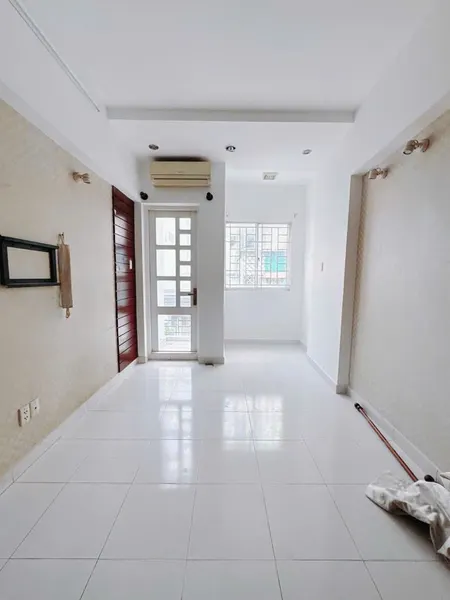 CĂN HỘ DỊCH VỤ CÓ 5 TỶ 

TRUNG TÂM Q4

HẺM XE HƠI NGANG 5M