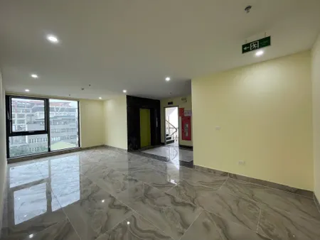 Bán tòa VP mặt phố Lý Nam Đế, 80m2, 9 tầng thang máy, mặt tiền 6.2m, 76.5 tỷ, vỉa hè, KD đỉnh
