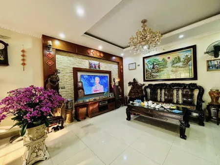 Bán nhà mặt phố Lương Ngọc Quyến, 140m2, 5 tầng, mặt tiền 3.5m, 82.5 tỷ, vỉa hè, kinh doanh đỉnh