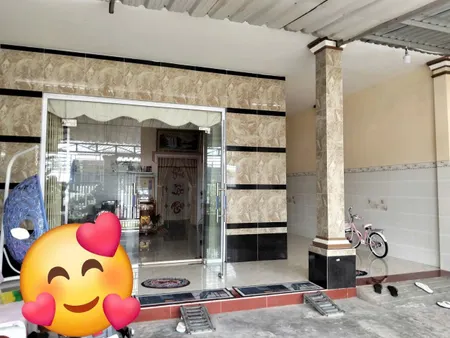 48/25
🌟Cần bán nhà cấp 4 còn mới toanh và đất full thổ cư, ô tô tới nhà tại khu dân cư 6 ngói thuộc Giục Tượng