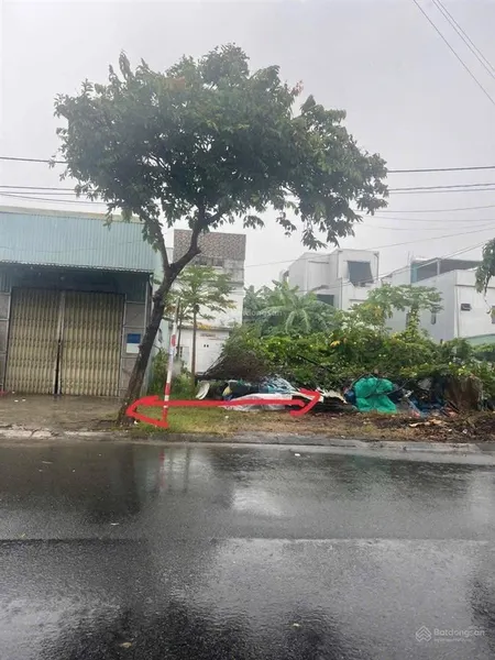 Chính chủ gửi bán lô đất mt nguyễn xí.đường 10.5m.đà nẵng
