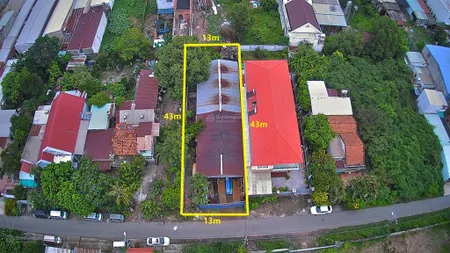 Bán đất và nhà xưởng đang cho thuê, 560m, sổ hồng riêng, mặt tiền đường nhựa, sát thị trấn củ chi