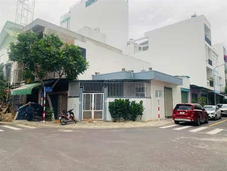 Chủ gửi bán lô góc tđc phước long dt 76,2m2 ôm góc 2 mặt tiền, có sẵn nhà cấp 4, giá 7,5 tỷ